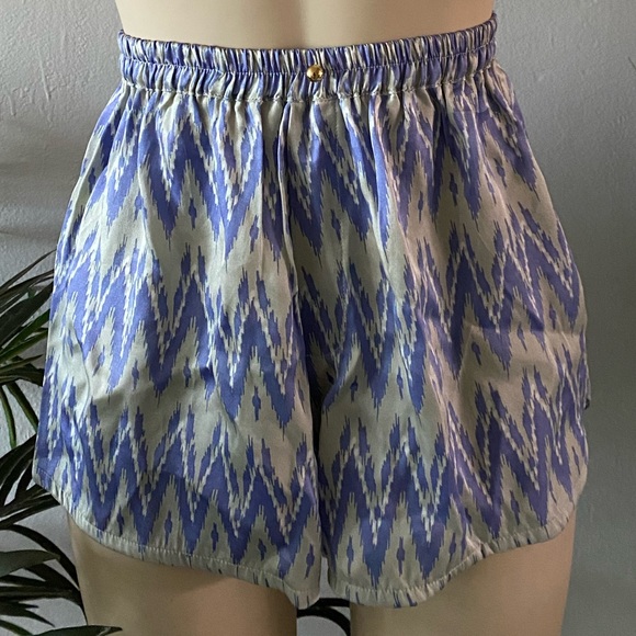 Aila Blue Pants - Rayon Crepe Shorts (Periwinkle and Silver)